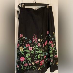 Gorgeous skirt by Silkland Sz 10